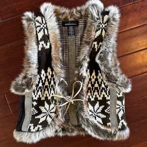 Faux fur and sweater vest